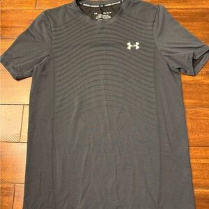 Under Armour Black Seamless Fitted T-Shirt Men’s Medium Athletic Performance Tee